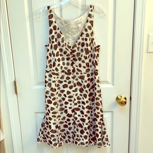 Sleeveless leopard print dress